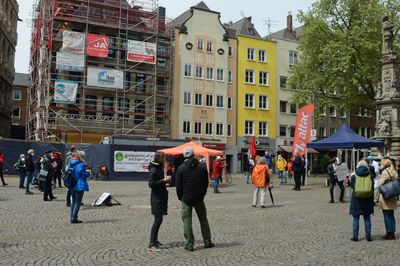 Fotograf + R-Mediabase Bild vond er Kundgebung in der Totale