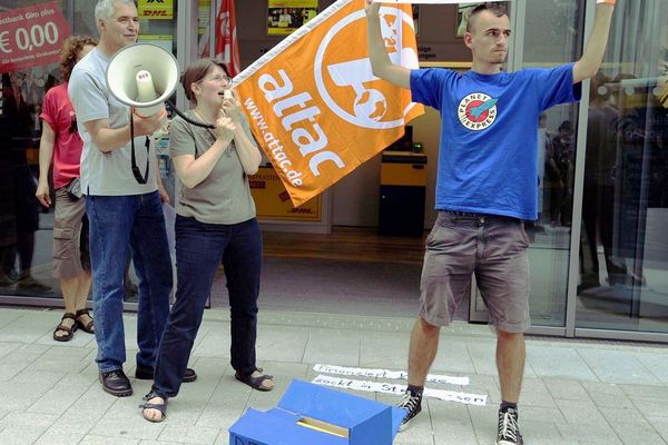 ... zum Beispiel Politikerpressung! ... zum Beispiel Politikerpressung!